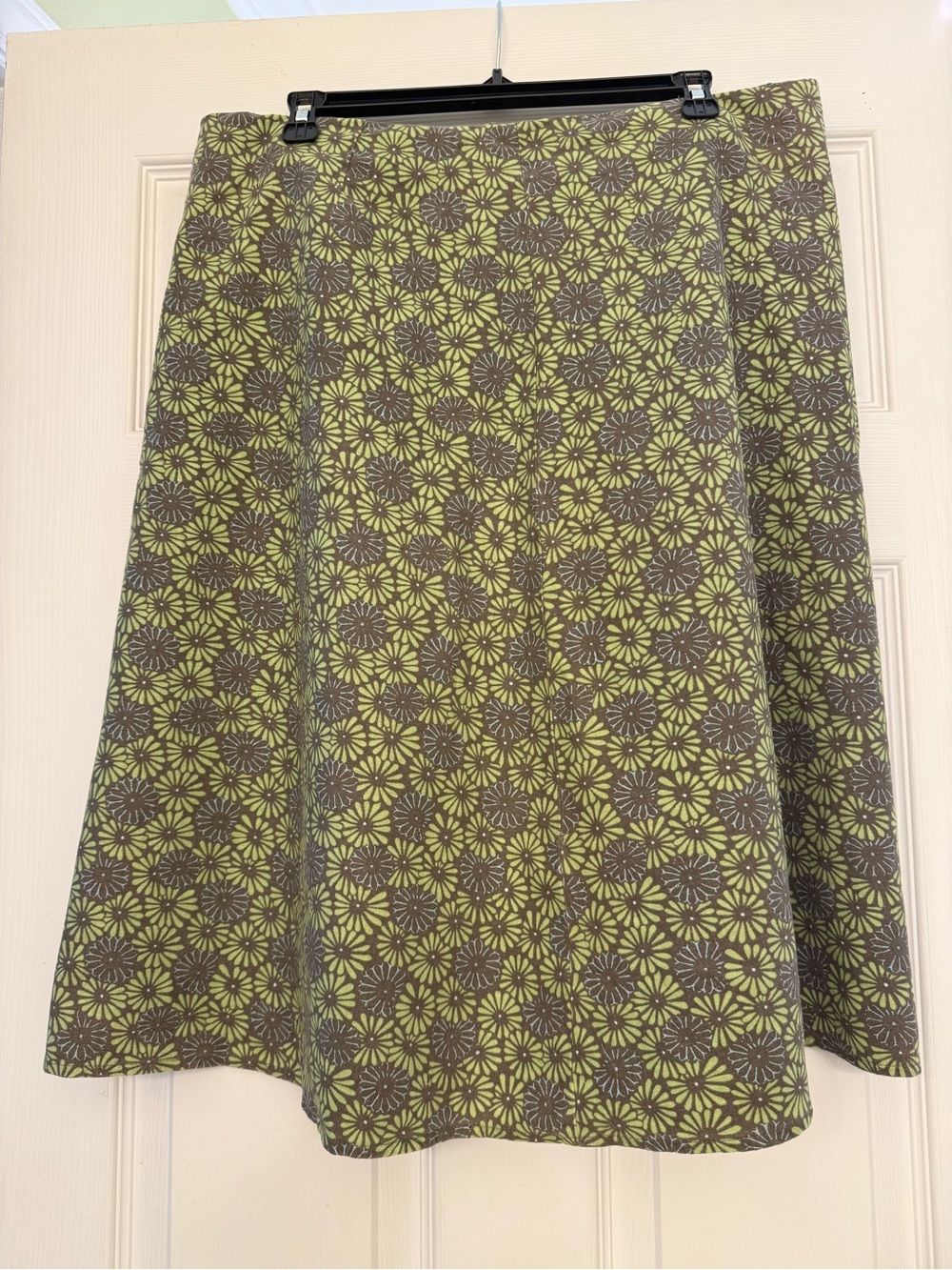 Eddie Bauer Green and Brown Floral A-Line Skirt